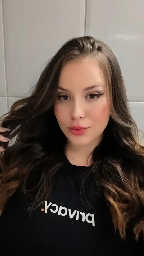 Rebeca mourão